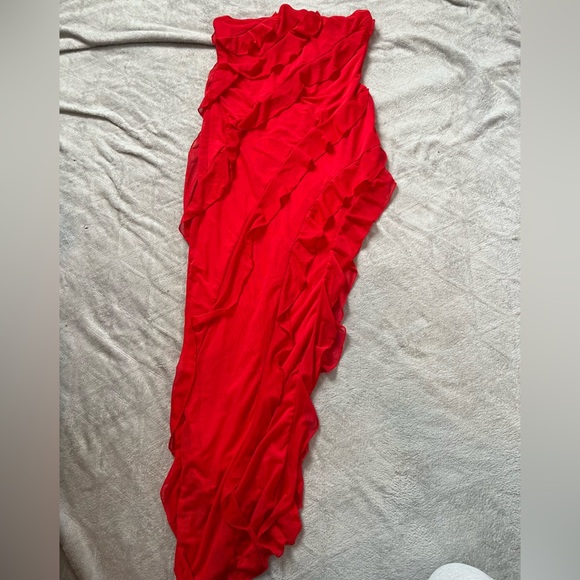 NWOT Women’s red ruffle side slit strapless chiffon gown with high cut and slip - Picture 1 of 4